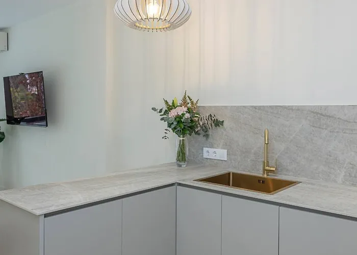 Spacious & Comfy In Golden Mile * Marbella
