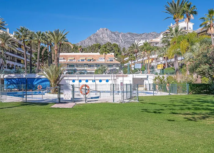 Spacious & Comfy In Golden Mile マルベーリャ