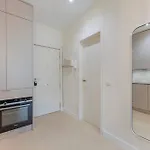Spacious & Comfy In Golden Mile Apartment *