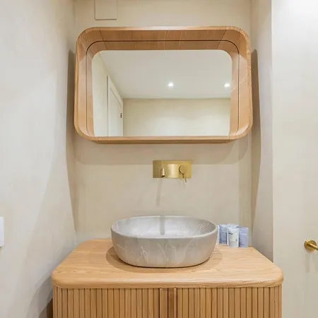 Spacious & Comfy In Golden Mile *