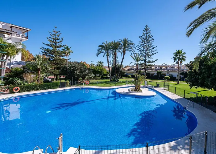 Apartament Spacious & Comfy In Golden Mile Marbella