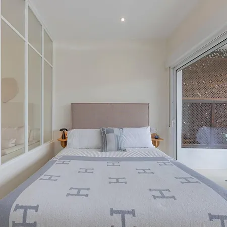 Spacious & Comfy In Golden Mile 아파트 *