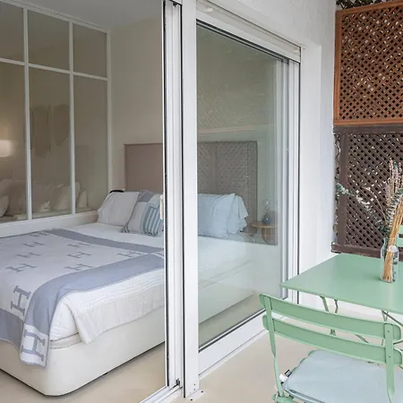 Spacious & Comfy In Golden Mile *