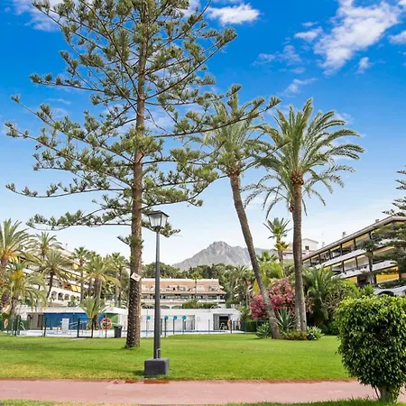 Spacious & Comfy In Golden Mile Lejlighed Marbella